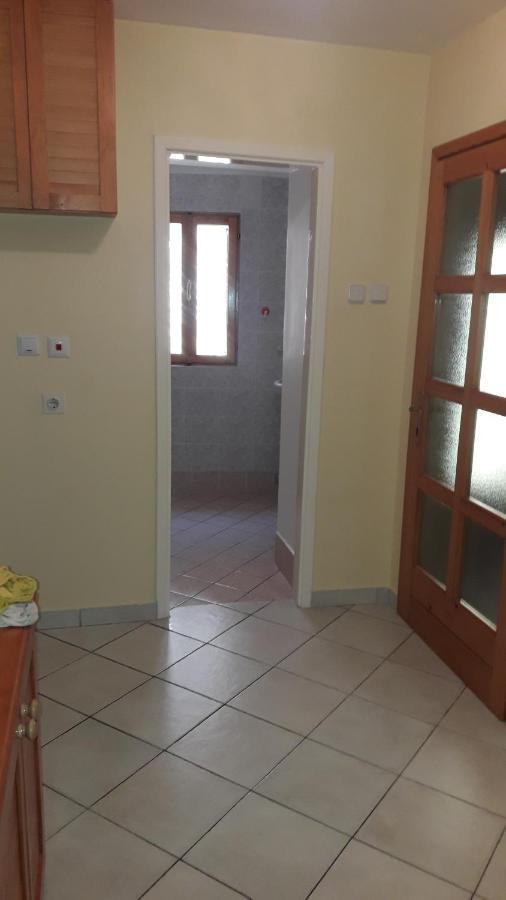 Apartman Dinka Baška Eksteriør bilde